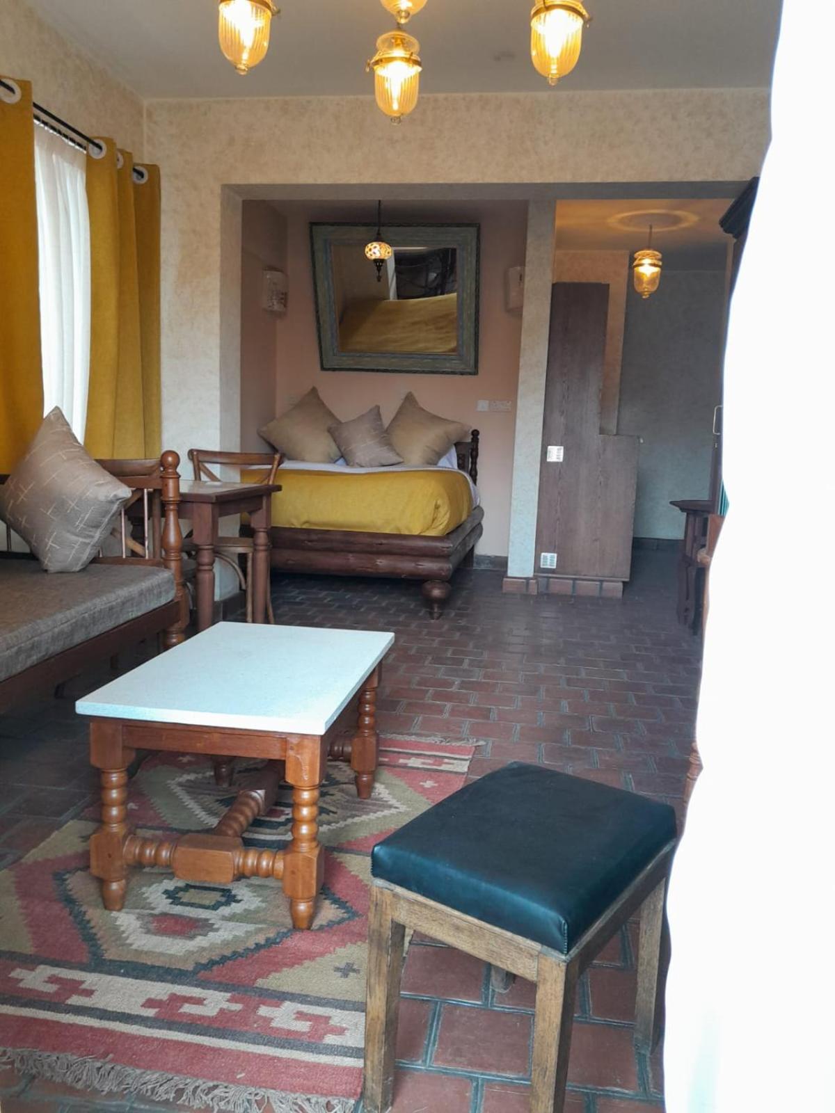 Woodmere Grand Hotel & Serviced Apartments 나이로비 외부 사진